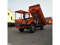 適用各種復(fù)雜地形的履帶運輸車打滑怎么應(yīng)對，雨季駕駛四不像車的技巧